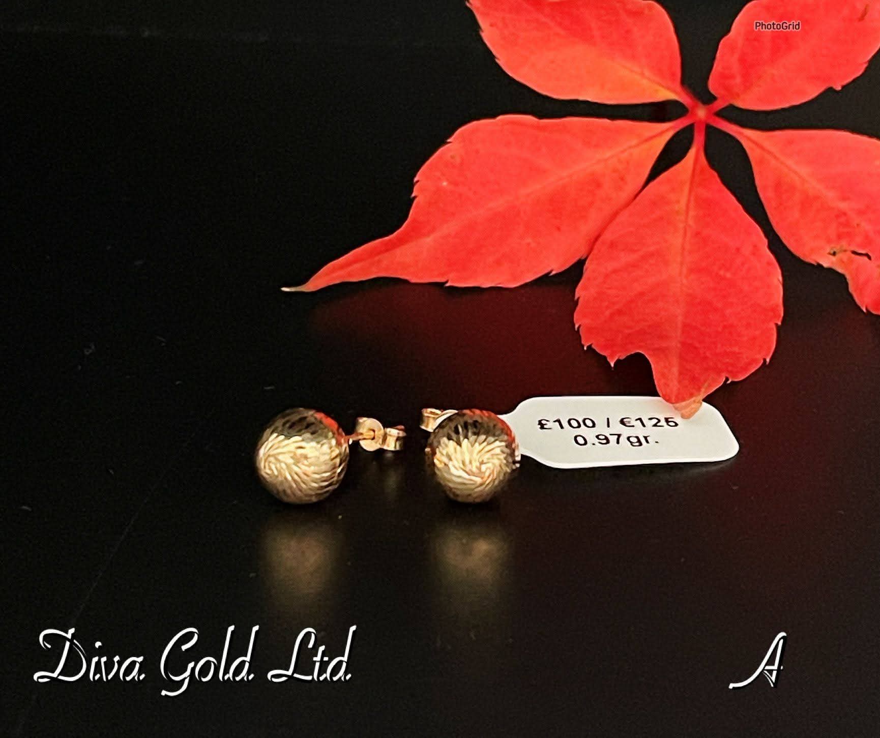 Gold 585 studs earrings