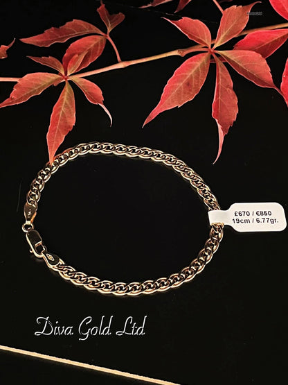 Gold bracelet. 19cm