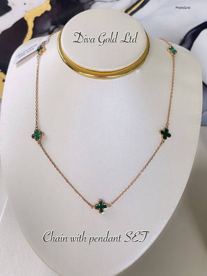 Gold Chain with green clovers pendants. 42-45cm