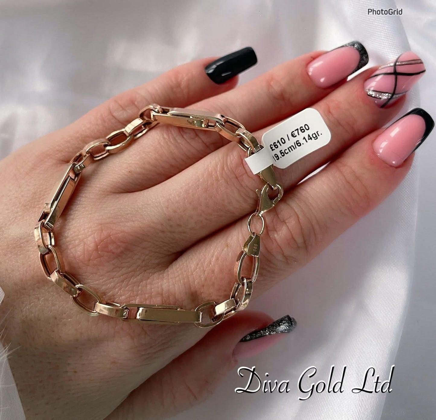 Gold bracelet. 19.5cm