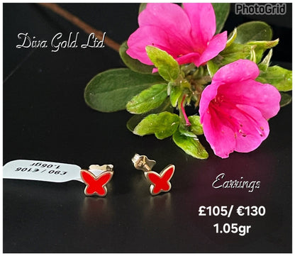 Gold 585 studs earrings.