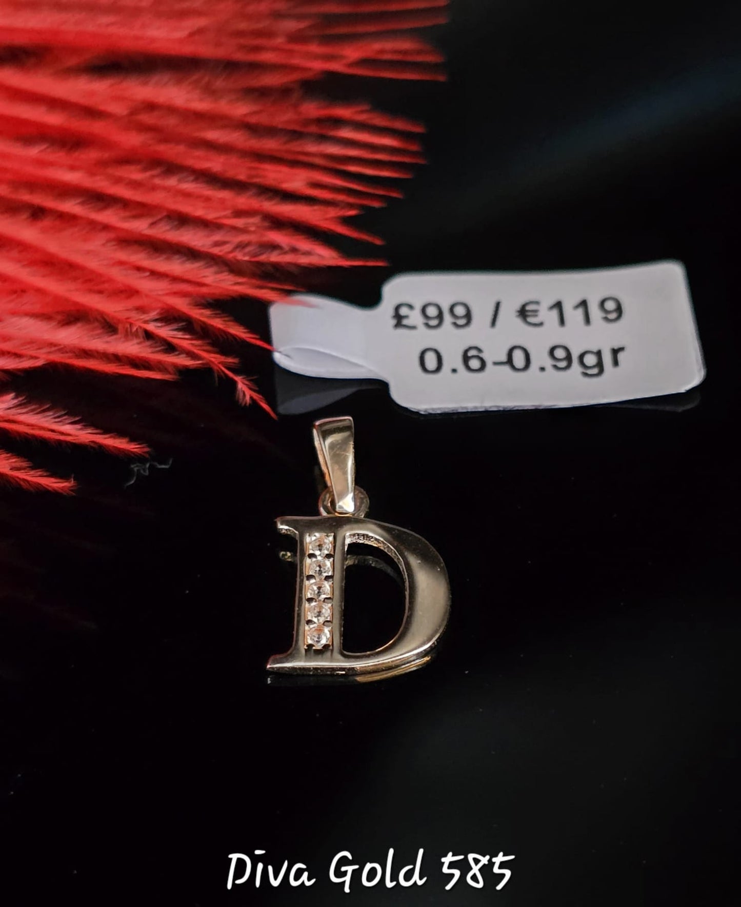 585 Gold Letter D