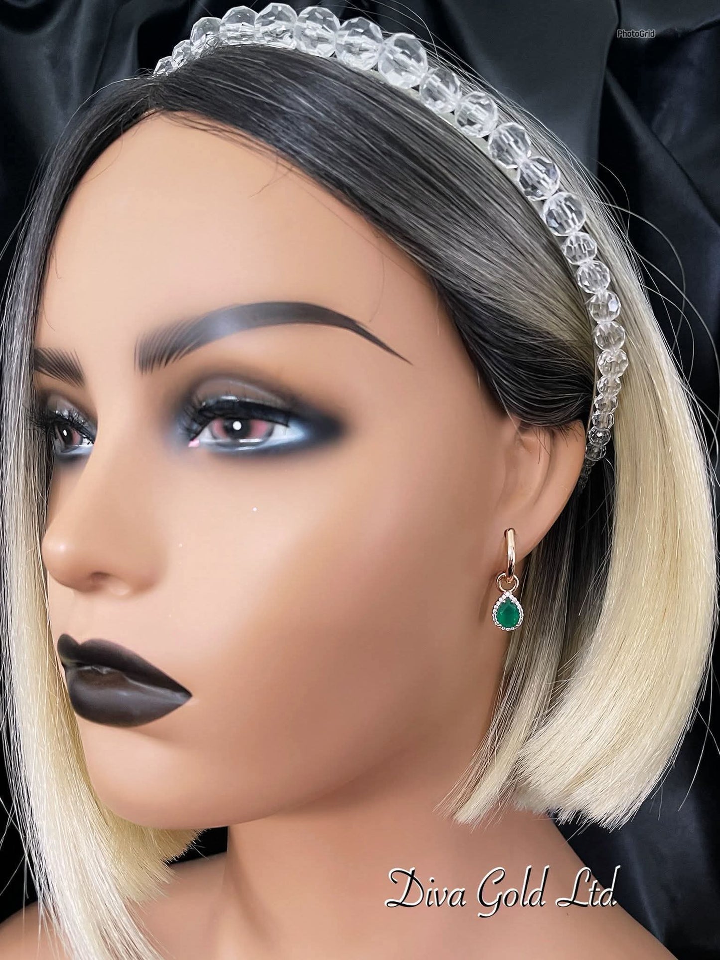 Gold 585 earrings with white & green zircon stones.